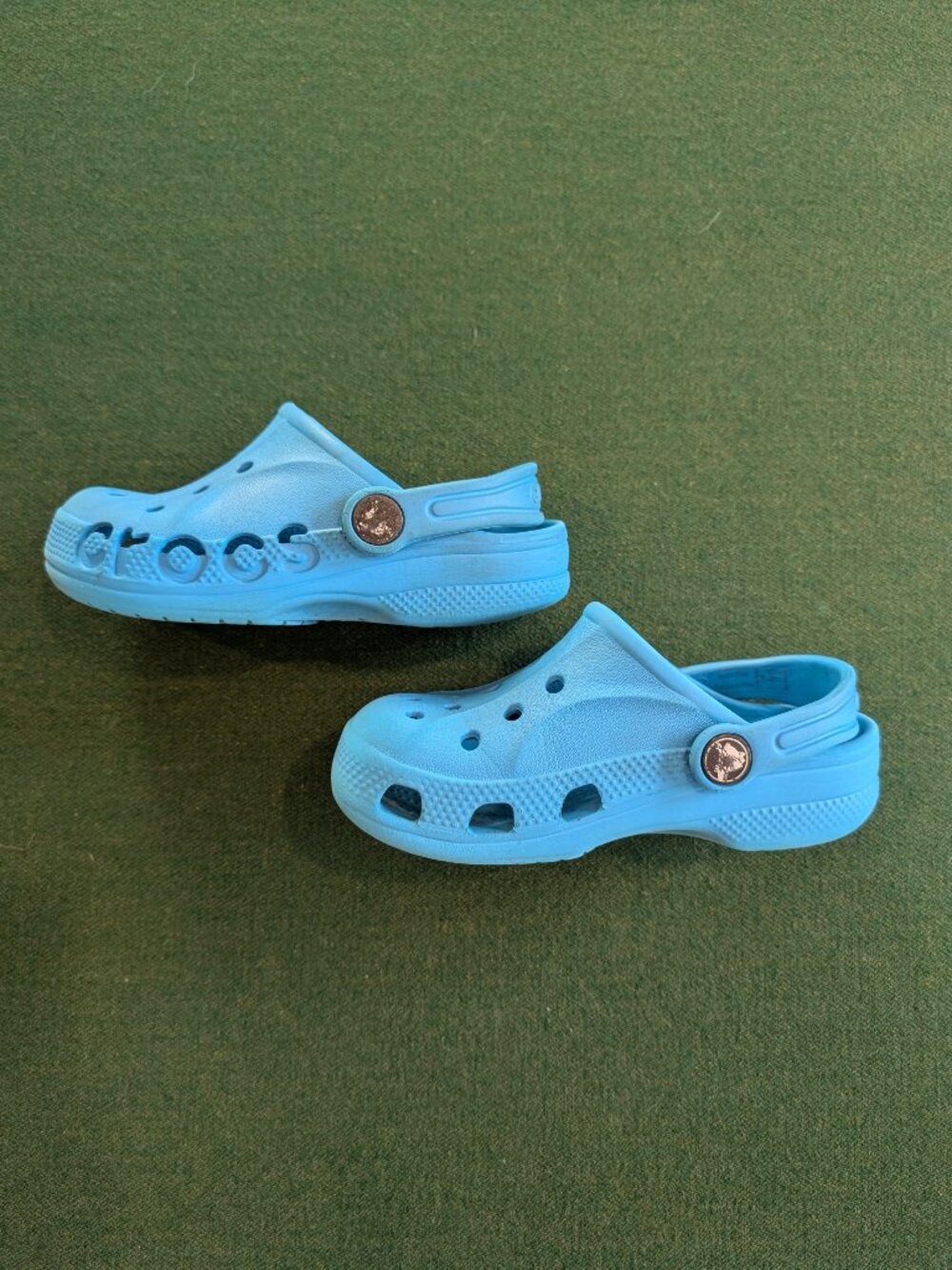 CROCS Aqua Blue/Elite Blue Kid's Size 10 💙 - Picture 2 of 9